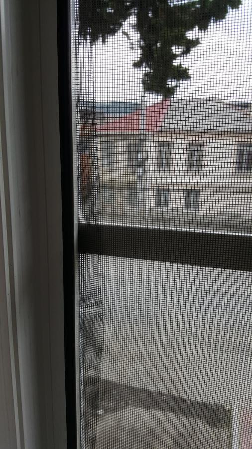 Абазинская 35 Sukhumi Exterior photo
